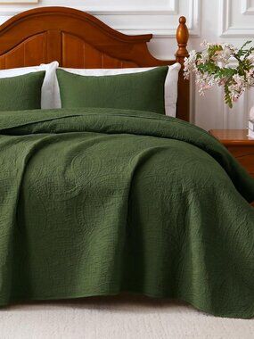 Green 100% Cotton Twin Quilt Set, 3 Piece Modern Textured Bedspread with Coin Pa